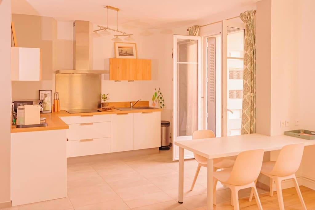 Residence Traversant Elegant - Parking Prive Lyon Extérieur photo