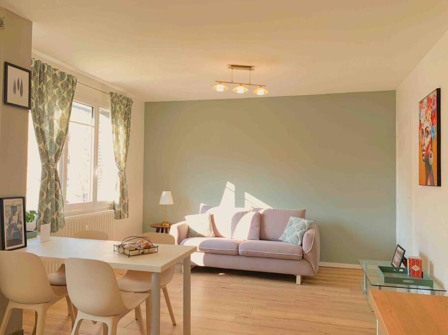 Residence Traversant Elegant - Parking Prive Lyon Extérieur photo